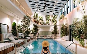 Cascada Thermal Springs & Hotel